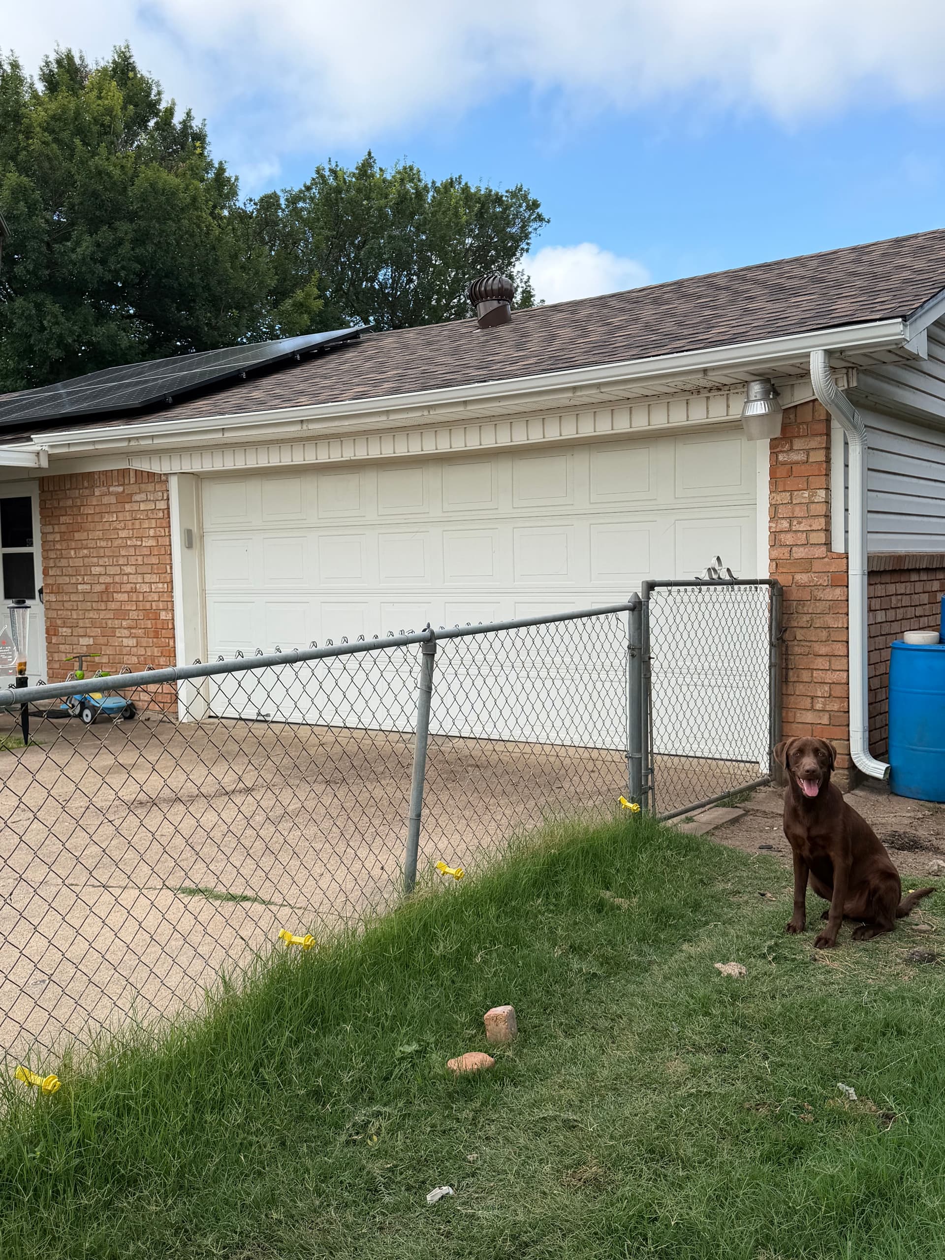 Gallery photos for New Seamless Gutters and Gutter Guards Installed on Brick Home: Image #5