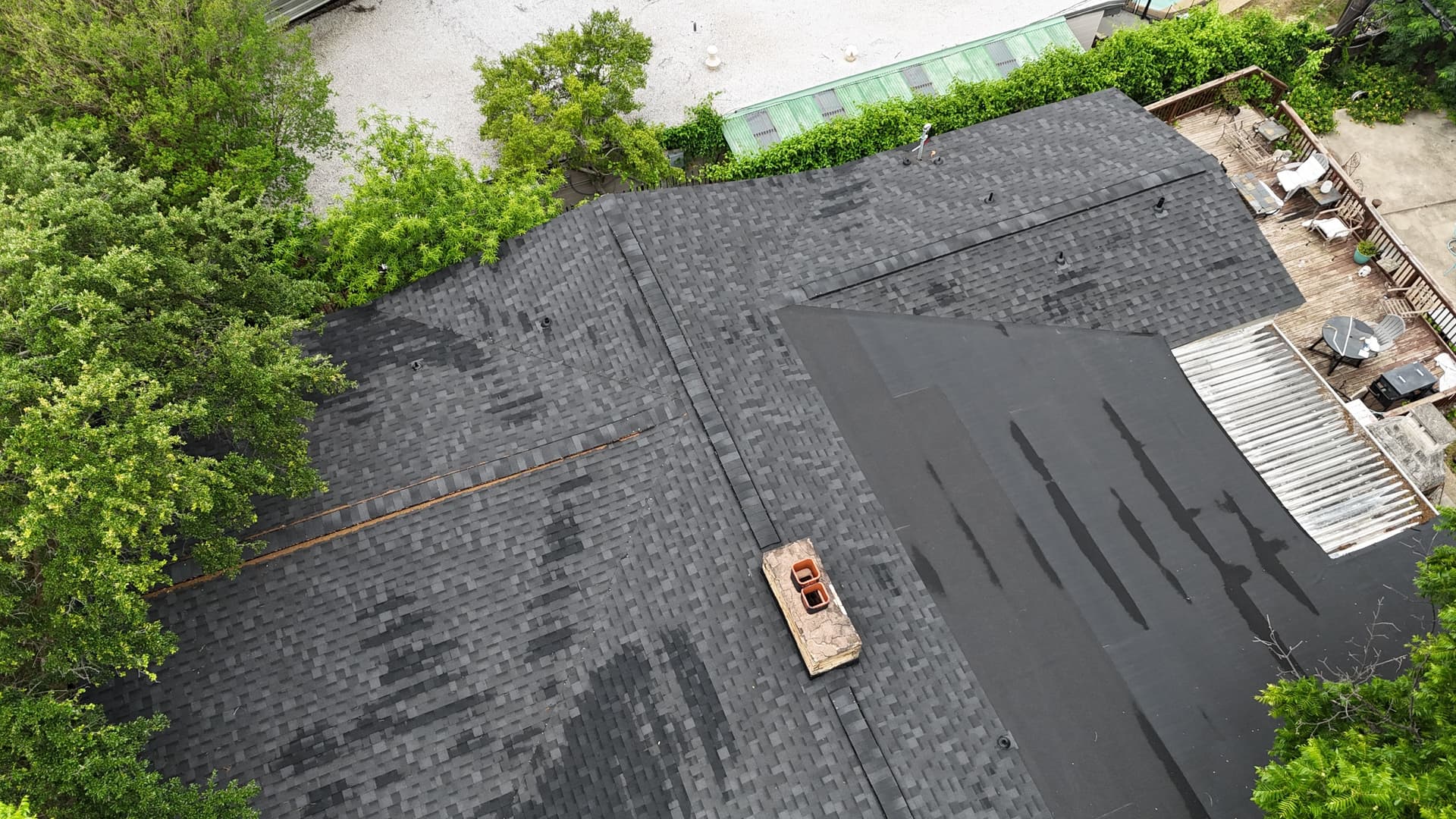 Gallery photos for Full Roof Replacement with IKO Dual Black Shingles and New Deck: Image #3