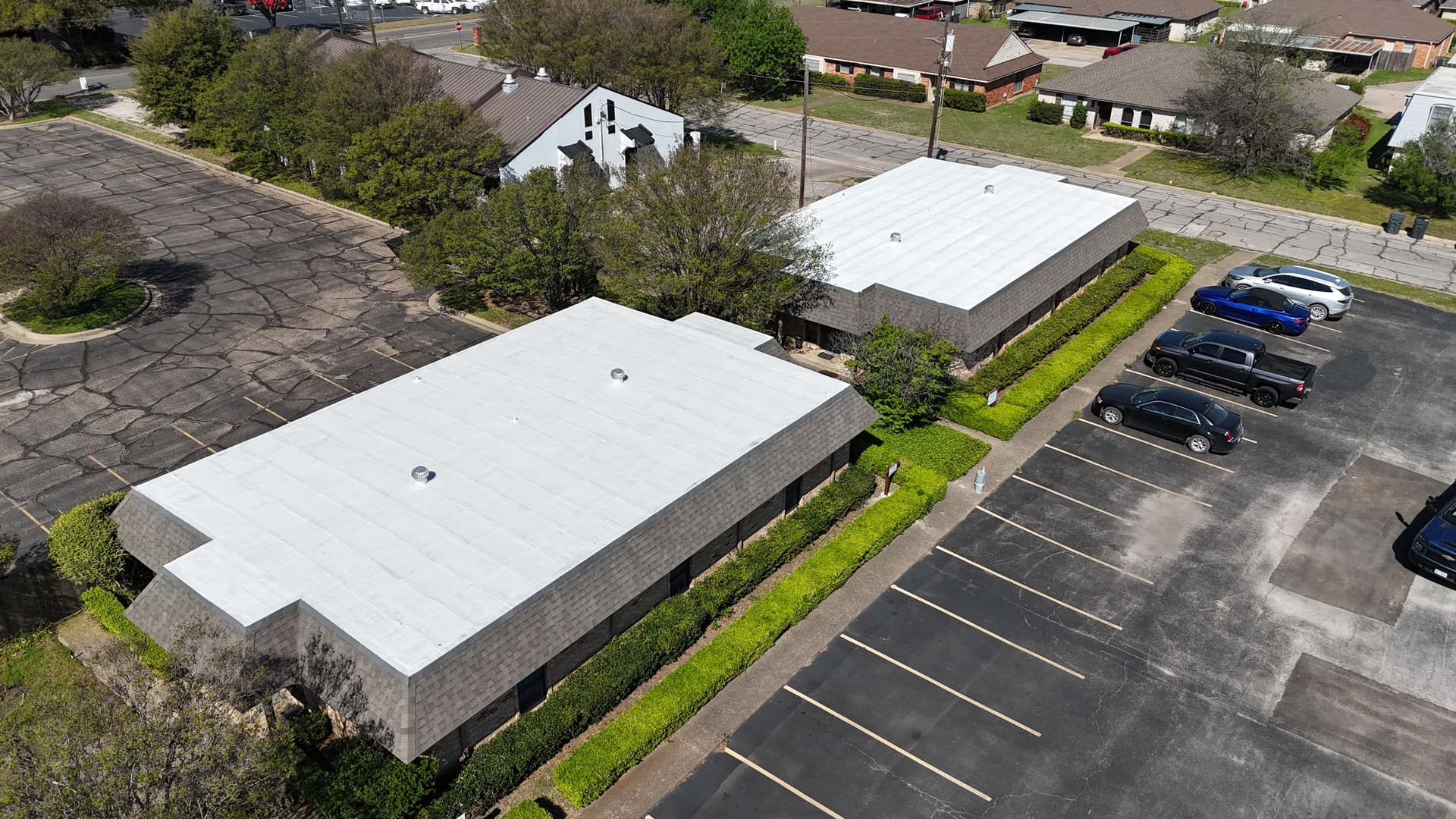 Gallery photos for Office Space Transformation with Cost-Effective Roofing Solutions: Image #3