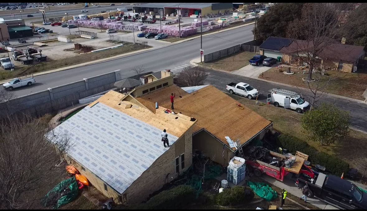 Gallery photos for Full Roof Replacement with Solar Detach and Reset in Central Texas: Image #2