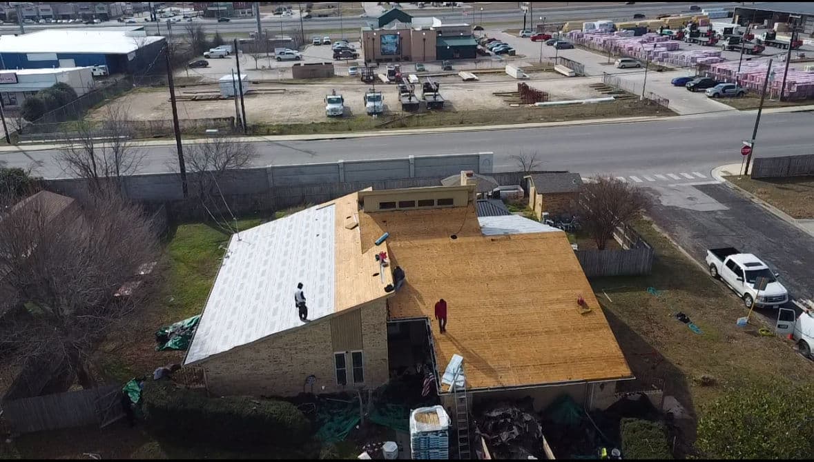 Gallery photos for Full Roof Replacement with Solar Detach and Reset in Central Texas: Image #3