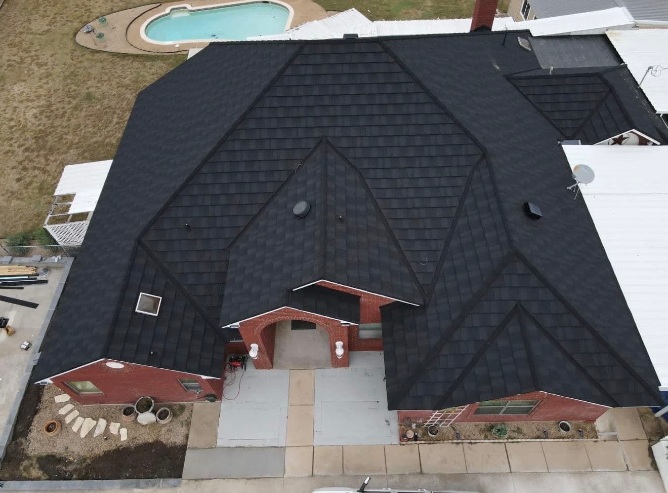 Gallery photos for TEK Metal Shingles Are Changing the Roofing Game in Central Texas: Image #2