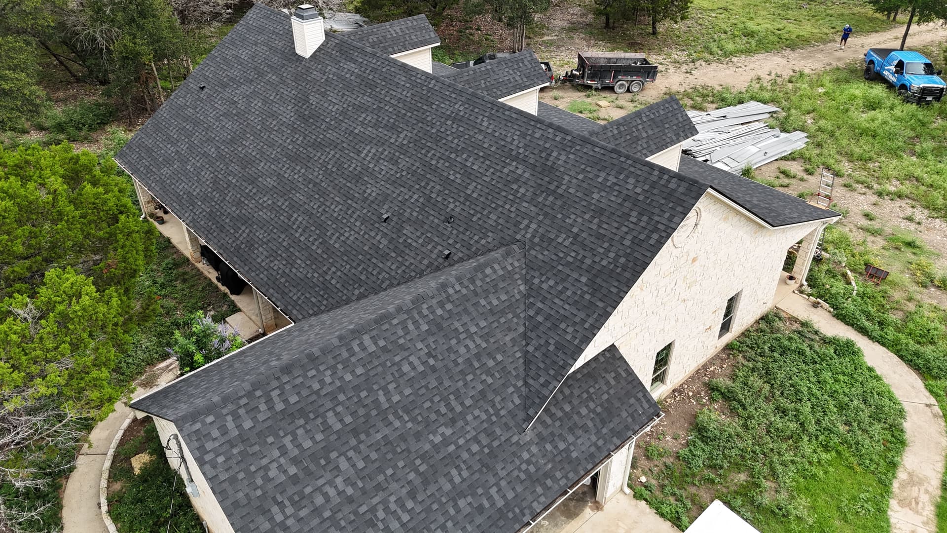Gallery photos for IKO Nordic Class 4 Shingle Roof Installation on a Texas Hill Country Home: Image #2