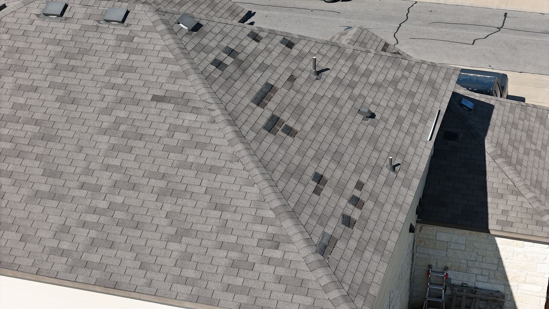 Gallery photos for Storm Damage Roof Repair Done Right in Central Texas: Image #1