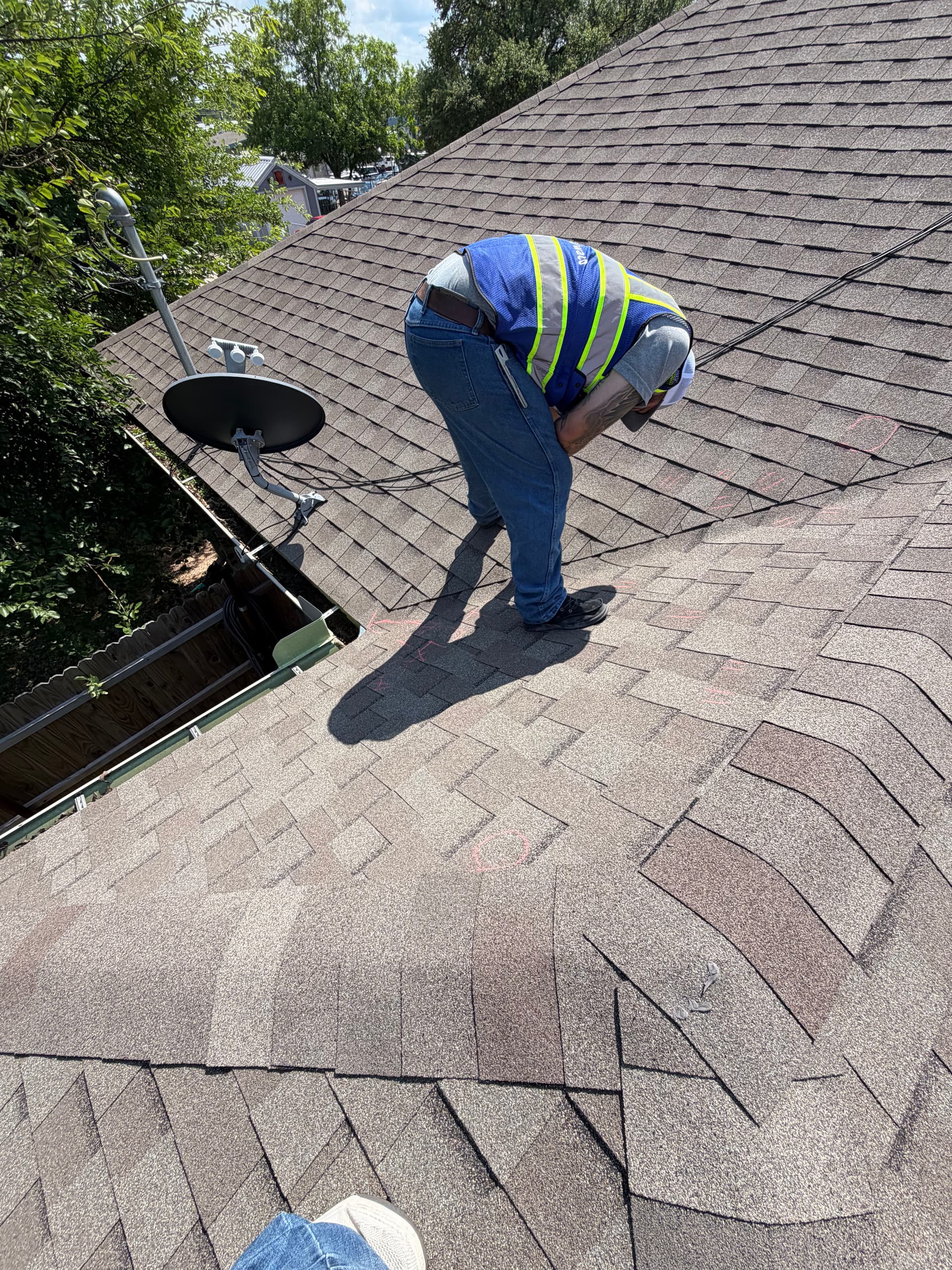 Gallery photos for Storm Damage Roof Inspections Underway in Gatesville TX: Image #1