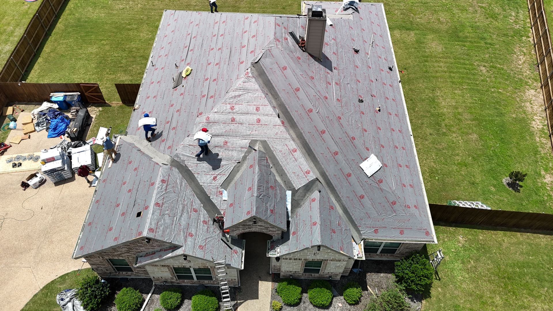Gallery photos for IKO Cambridge Weatherwood Shingle Roof Replacement in Central Texas: Image #4