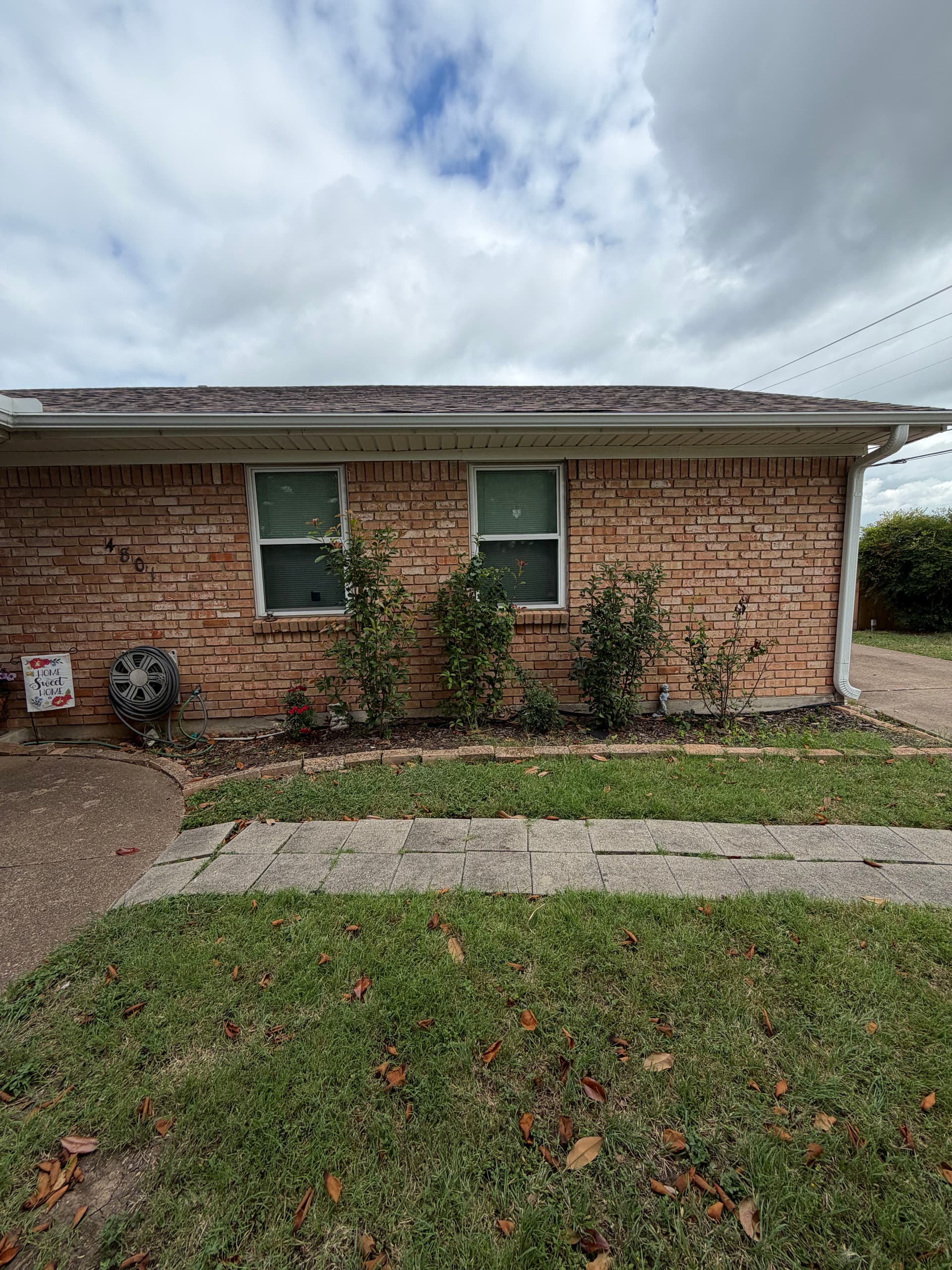 Gallery photos for New Seamless Gutters and Gutter Guards Installed on Brick Home: Image #7