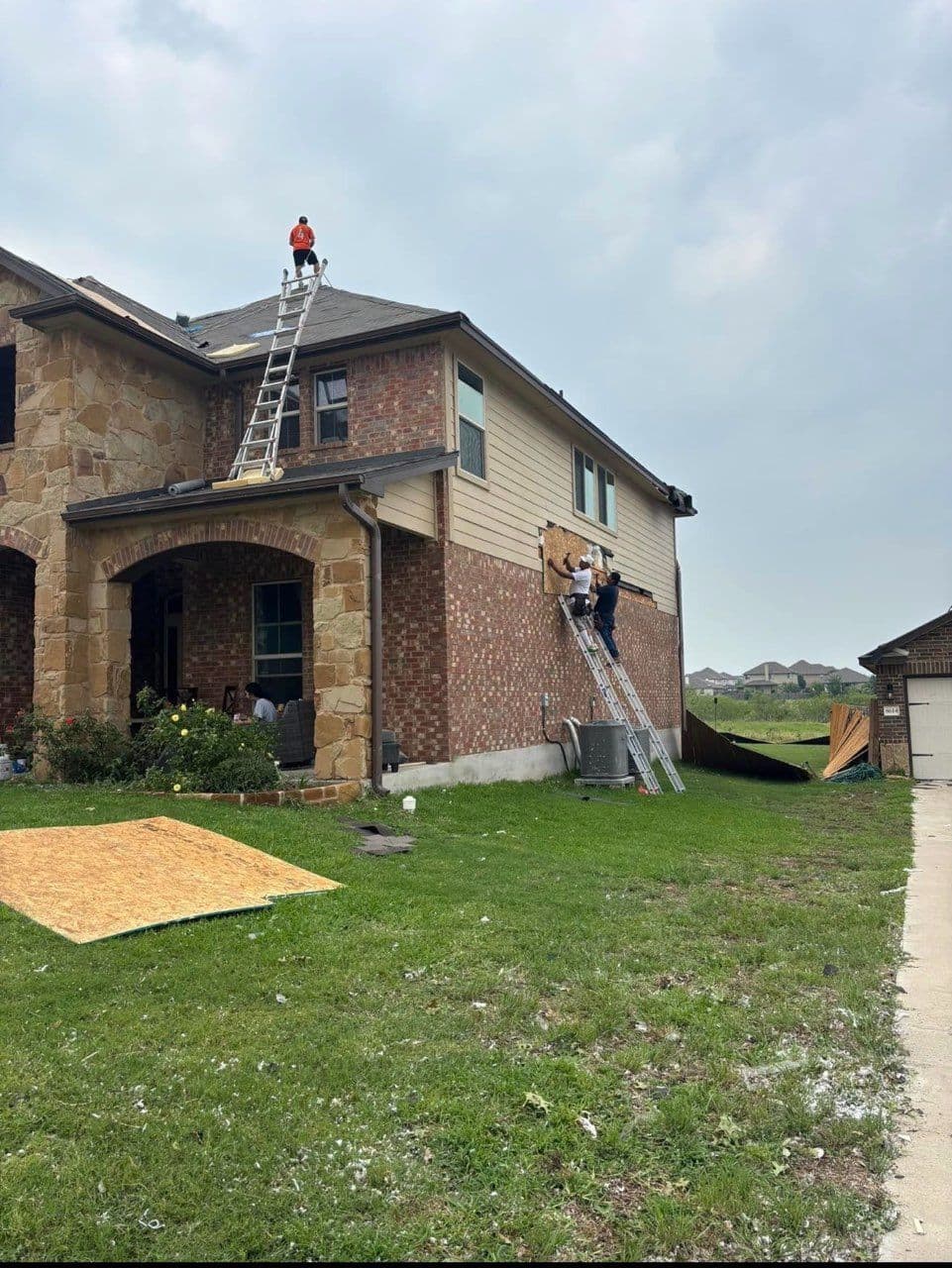 Restoring Roofs in Temple TX After the Tornado