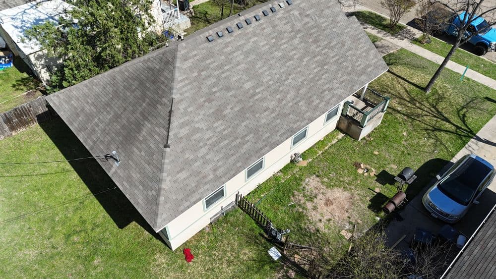 Gallery photos for Simple Repair Saves Roof in Waco: Image #1