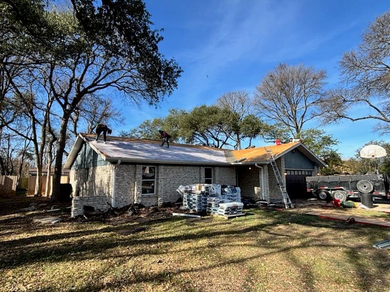 Gallery photos for Solid New Shingle Roof Installation in Waco: Image #2